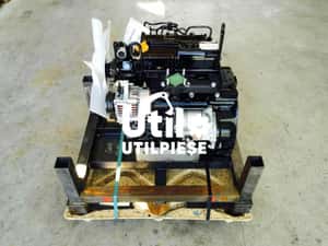 Motor complet Komatsu PC22MR PC25 PC27 PC30 PC35 + piese Komatsu — miniatura 4