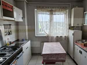 Apartament 4 camere, 80 mp, decomandat – Sf.Gheorghe — miniatura 5