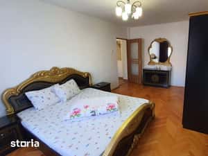 Apartament 2 camere decomandat zona Vasile Milea — miniatura 4