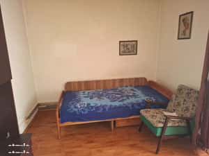 Garsonieră de vânzare, balcon și mobilată — miniatura 3