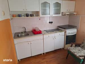 Garsonieră de vânzare, balcon și mobilată — miniatura 5