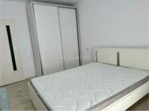 Direct proprietar, 2 camere + parcare subterana, Torontalului,mobilat, lift, centrala proprie — miniatura 8