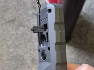 Lanterna led acu mare.Rezista impact+apa+ulei-antigel lumina 600LM — miniatura 7