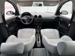 SEAT IBIZA 1.4i* 75cp* 2004 * IMPECABIL!!! — miniatura 8