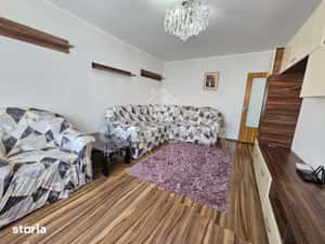 Apartament 3 camere decomandat, etaj 3 – Piața Centrală — miniatura 4