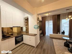 Inchiriez apartament cu 3 camere, mobilat lux, zona ultracentrala ! — miniatura 4