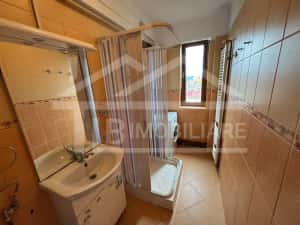 Apartament cu 2 camere, 46mp, Zona Ultracentral — miniatura 7
