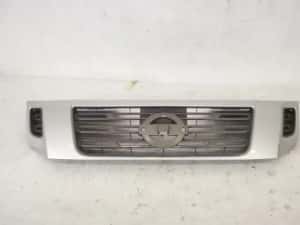 Grila centrala originala in stare buna Nissan Navara D23 2015 2016 201 — miniatura 1