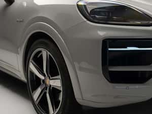 Porsche Cayenne Hibrid 2024 — miniatura 7