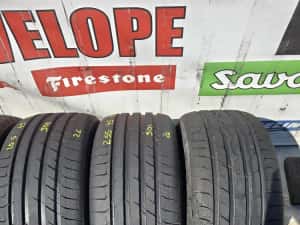 255 45 18 nokian 5 buc NOI 400 lei bucata — miniatura 4