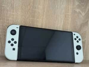 Consola Nintendo Switch White Cod 117913 — miniatura 2