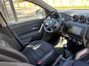 Dacia Duster 2020 84000km  1.332cm 130 cp — miniatura 5