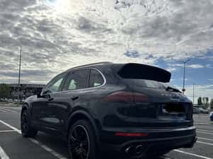 Vand Porsche Cayenne S - 420 CP; full — miniatura 2