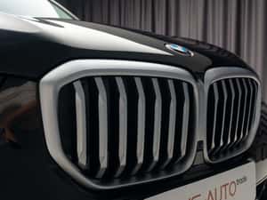 Vând BMW X5 Hibrid 2023, 7.700 km, automat — miniatura 5
