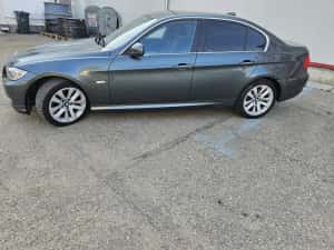 BMW seria 3 an 2010 — miniatura 4