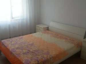 Inchiriez apartament cu 2 dormitoare, mobilat si utilat, central