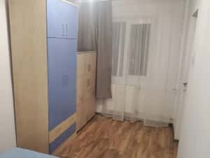 Aproape de Turist. Renovat. Mobilat si utilat. — miniatura 7