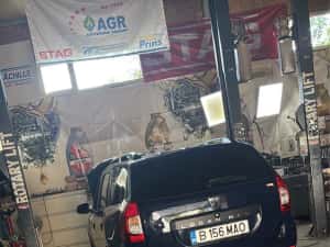 Dacia Duster 2013 1.5 dci 110 cp 6 viteze 4x4 — miniatura 6