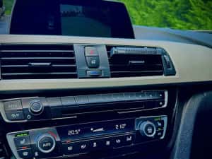 BMW Seria 3 F30 automat 2017 B47 — miniatura 8