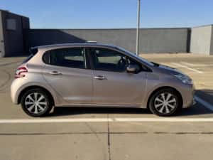Peugeot 208 1.4 – Automată – 2013 – Euro 5 – Înmatriculată — miniatura 5
