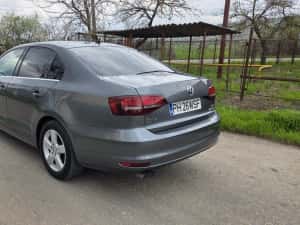 VW Jetta 2.0 Diesel Automat — miniatura 2