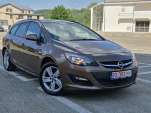 Opel Astra J 1.6 CDTI - confort, economie și putere — miniatura 2
