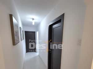 APARTAMENT 3 CAMERE SEMIDECOMANDAT  MOBILAT — miniatura 5