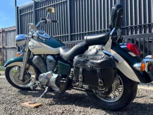 Moto Honda Shadow VT750C — miniatura 7