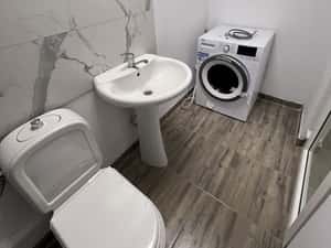 Inchiriez apartament 2 camere zona Dedeman, Siemens — miniatura 6