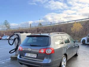 Volkswagen VW Pasat B6/ 2009/ 2.0 TDi/ 170cp/ Automat DSG — miniatura 5