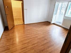 2 camere Astra – locatie excelenta, insorit, acces rapid la tot ce a — miniatura 5