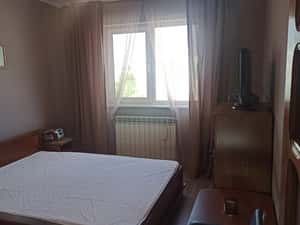 Inchiriez apartament 2 camere — miniatura 4