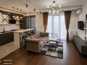 Apartament cu 2 camere si parcare de inchiriat in cartierul Europa