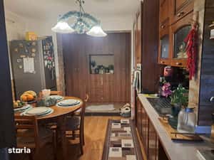 Apartament 3 camere Crauivita,75 mp,3/10 cu lift,centrala — miniatura 4