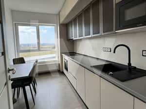 Apartament 3 camere modern, mobilat nou, 2 bai, etaj 5 cu lift – gat — miniatura 3