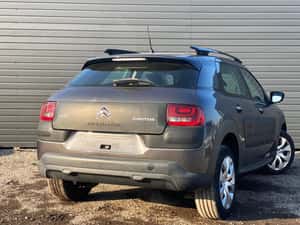 Citroen C4 Cactus 1.2i 110CP — miniatura 6