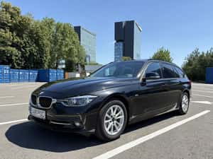 BMW Seria 3 320i Automata Sport Line, F31 LCI, An 2018