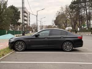 BMW 520d xDrive (AWD) 2018, 272.000 km, impecabil — miniatura 6