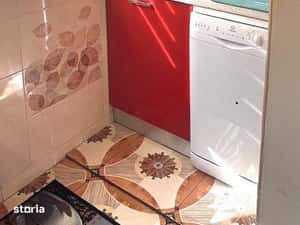 Apartament 2 camere 52mp Bradet bloc vila mobilat utilat — miniatura 4