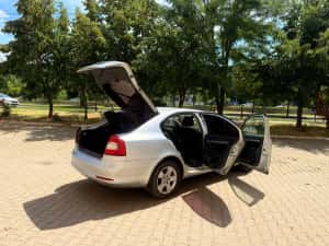Skoda Octavia 2 Facelift 2010 volan dreapta — miniatura 7