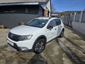 Sandero Stepway  1.0 tce GPL 2020/11 usor avariat Lovit — miniatura 2