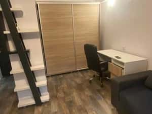 PF apartament 1 camera cu loc de parcare zona Podul de Fier — miniatura 4