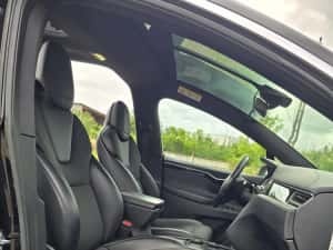 Tesla Model X 75D * Dual Motor — miniatura 8