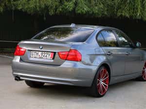 BMW Seria 3 / E90 / LCi / 320D / 184CP / Euro 5 / Trapa / Distributie schimbata / Doua seturi de roti — miniatura 4