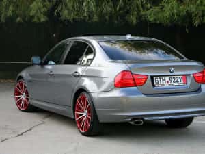 BMW Seria 3 / E90 / LCi / 320D / 184CP / Euro 5 / Trapa / Distributie schimbata / Doua seturi de roti — miniatura 5