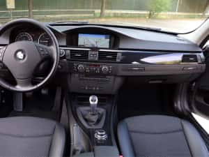 BMW Seria 3 / E90 / LCi / 320D / 184CP / Euro 5 / Trapa / Distributie schimbata / Doua seturi de roti — miniatura 6