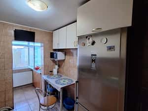 Apartament 3 camere zona Maternitate , mobilat si utilat — miniatura 4