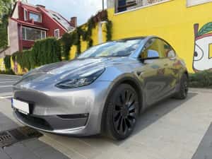 Tesla Model Y Performance AWD / 2023 / pompa de caldura / TVA deductibil / garantie — miniatura 10