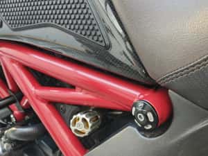 Ducati Diavel Carbon Red variante — miniatura 8