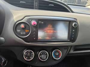 Toyota YARIS 2026 — miniatura 7